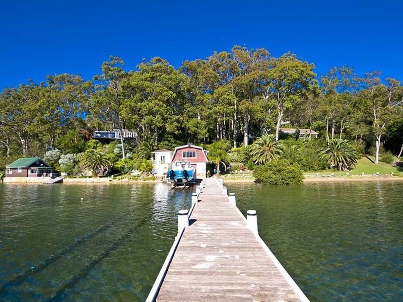 96 – 104 Cabarita Road, Avalon Beach NSW 2107