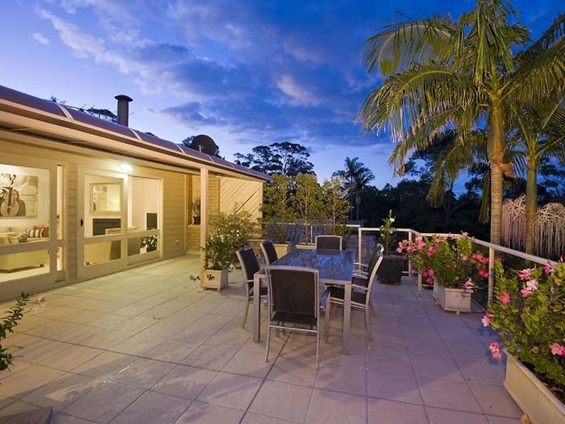 16 York Terrace, Bilgola NSW 2107