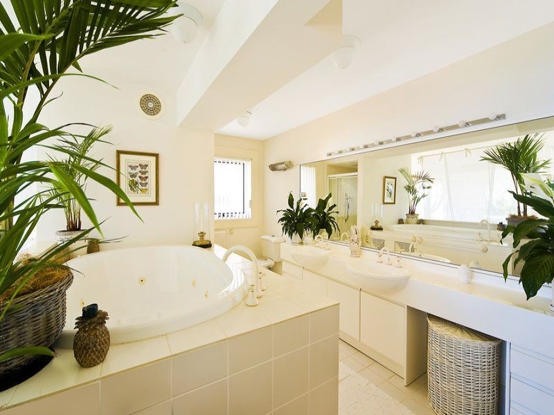 16 York Terrace, Bilgola NSW 2107