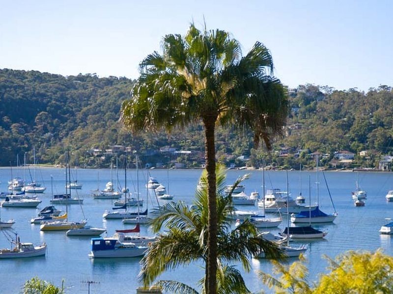 10 Careel Bay Crescent, Avalon NSW 2107