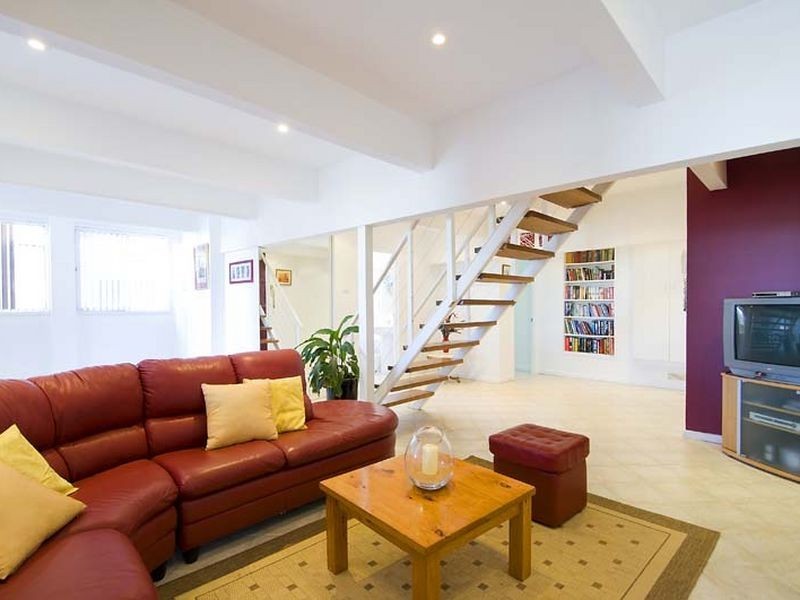 57 The Outlook, Bilgola NSW 2107