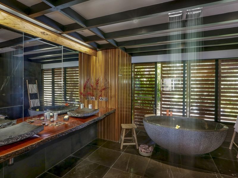 4 Paradise Avenue, Clareville NSW 2107