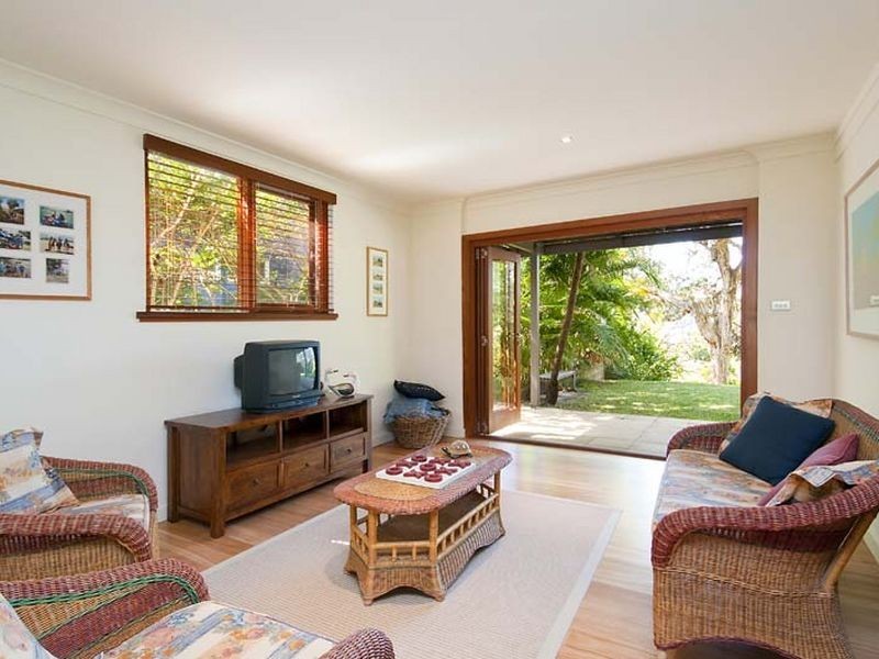 62 Florida Road, Palm Beach NSW 2108