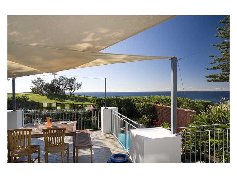 4 Watkins Rd, Avalon NSW 2107