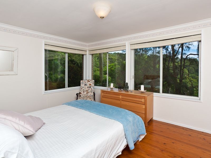 8 Cannes Drive, Avalon NSW 2107