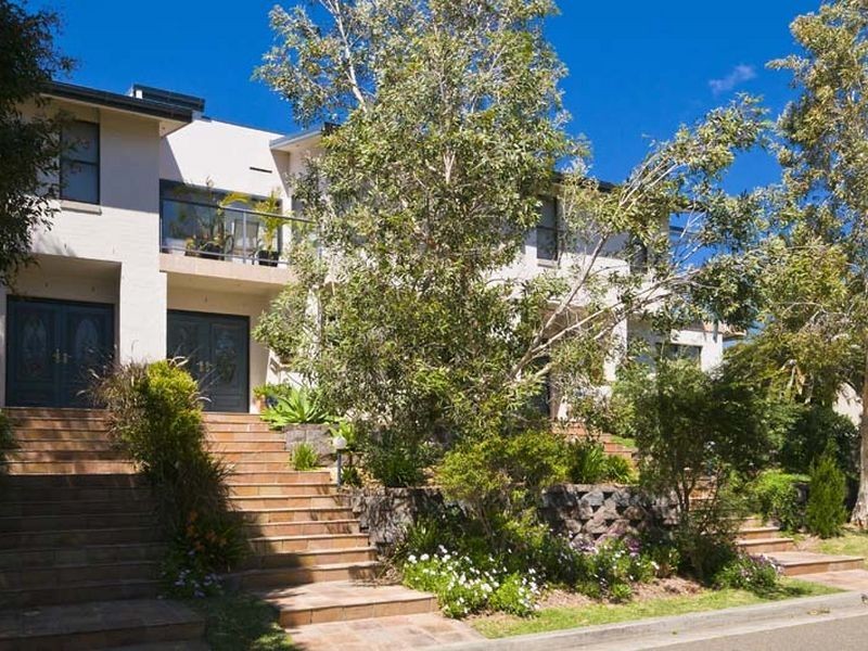 2/8-10 The Crescent (Enter via Edmund Hock Ave), Avalon NSW 2107