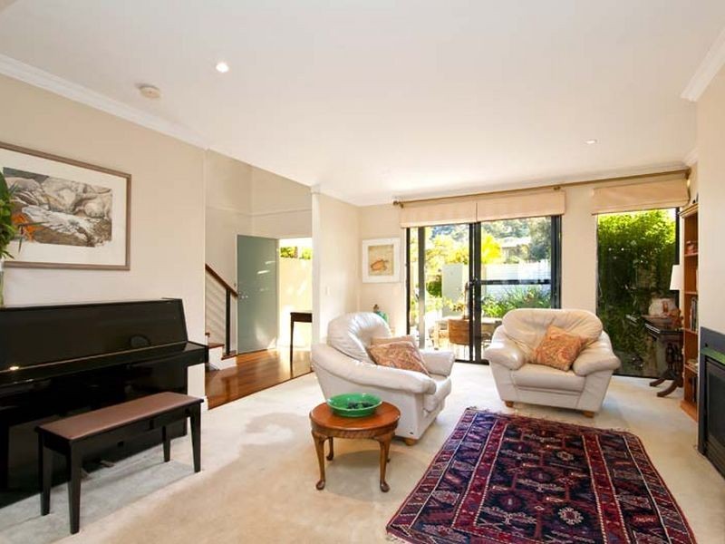 2/79-83 Foamcrest Avenue, Newport NSW 2106