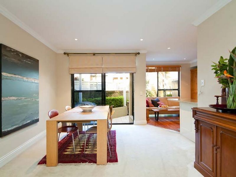 2/79-83 Foamcrest Avenue, Newport NSW 2106