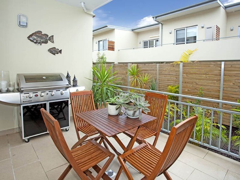 1/377-381 Barrenjoey Road, Newport NSW 2106