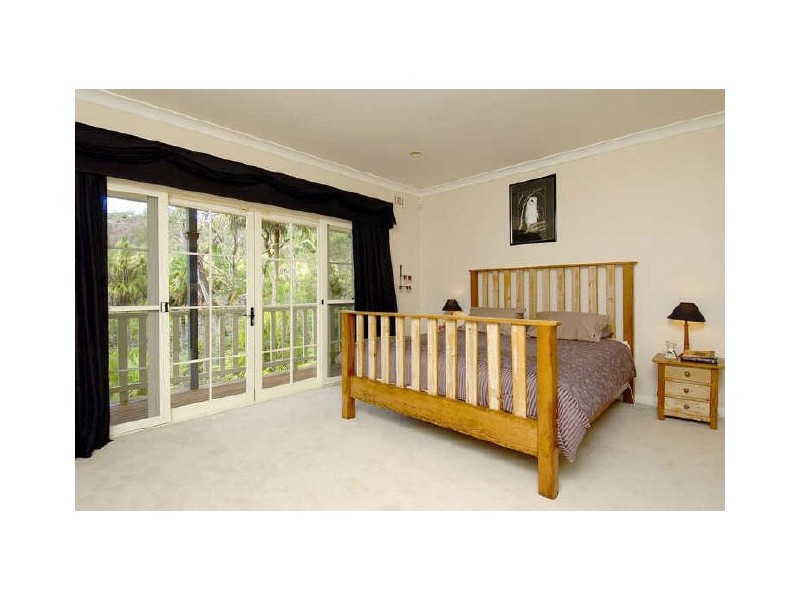 38 Ruskin Rowe, Avalon NSW 2107