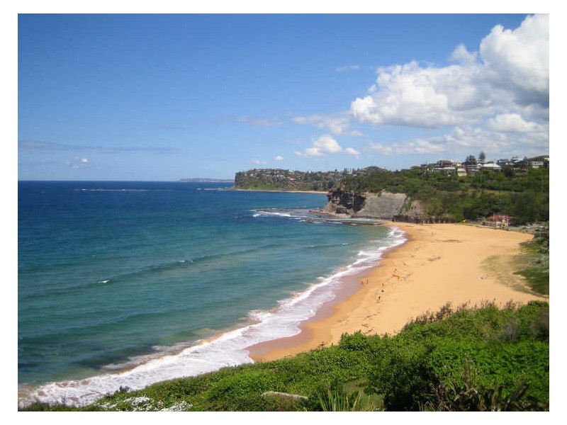 42 The Serpentine, Bilgola NSW 2107