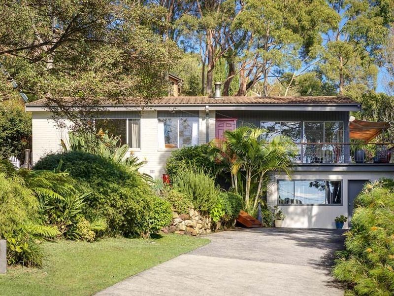 36 Loblay Crescent, Bilgola NSW 2107