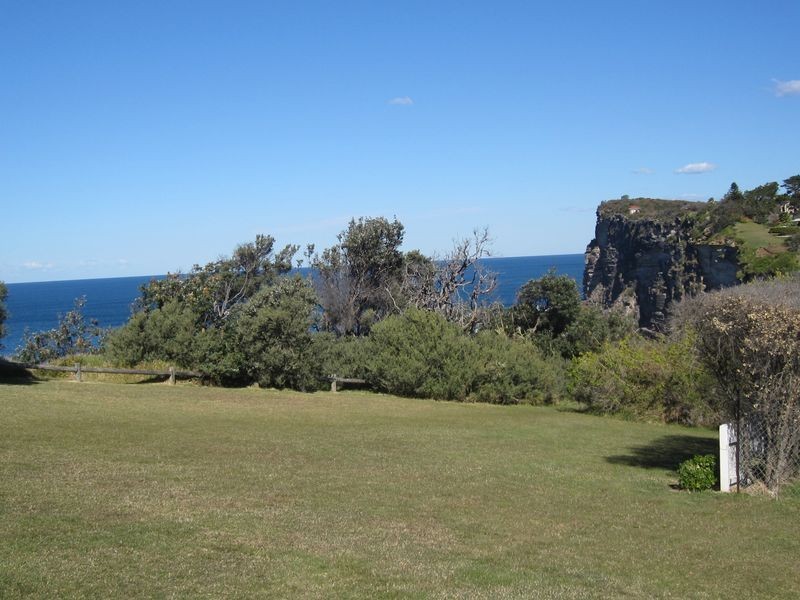 18 Watkins Road, Avalon NSW 2107