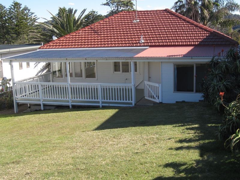 18 Watkins Road, Avalon NSW 2107