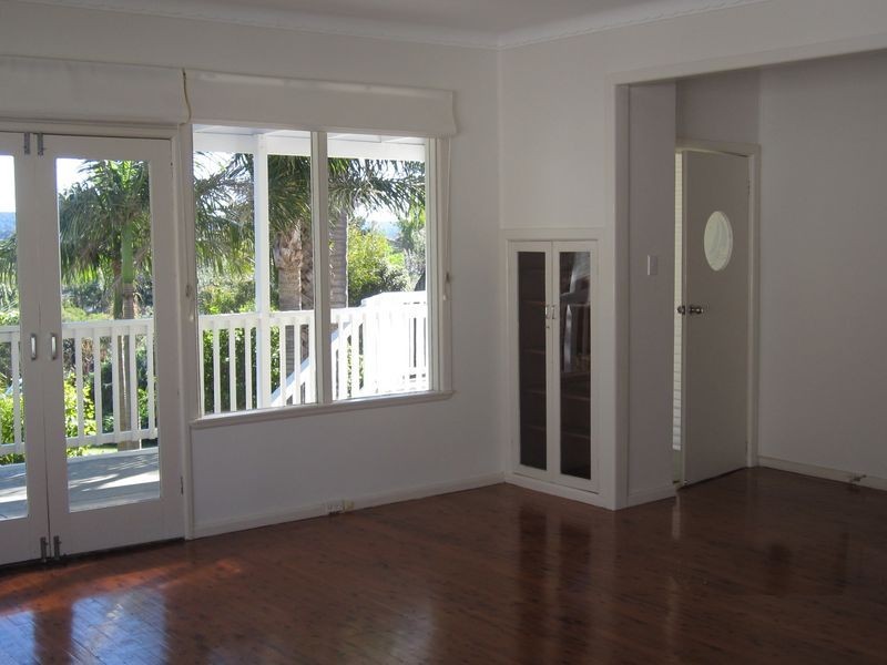 18 Watkins Road, Avalon NSW 2107