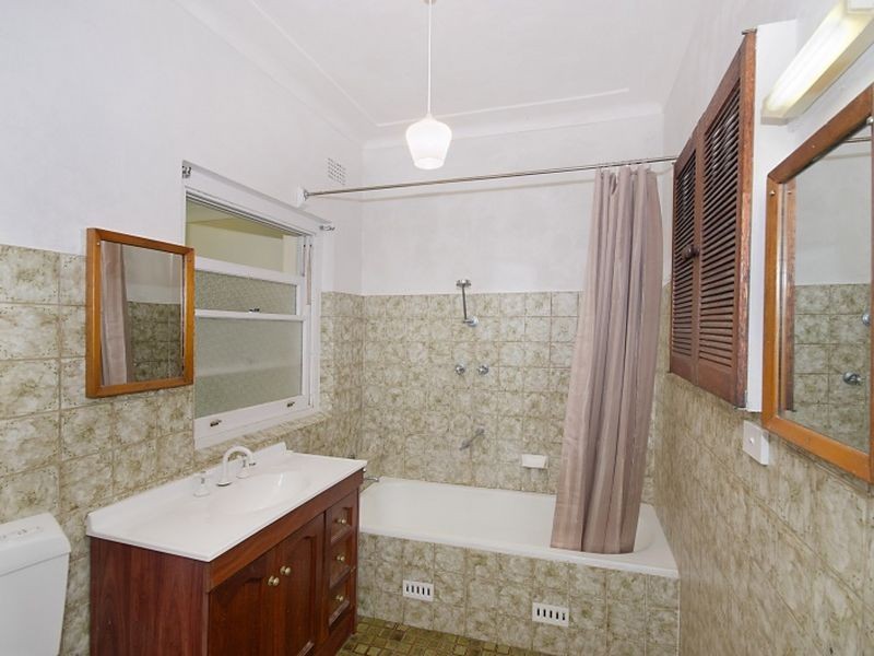 66 Irrubel Road, Newport NSW 2106