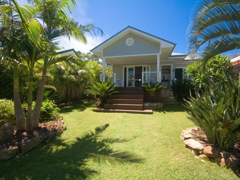 33 Tasman Road, Avalon NSW 2107