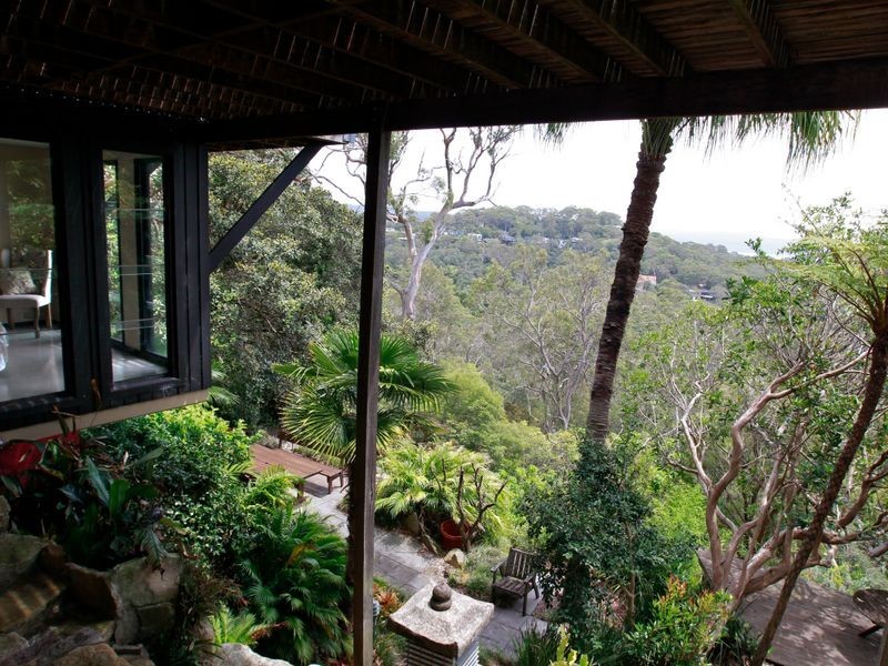 16 The Circle, Bilgola NSW 2107