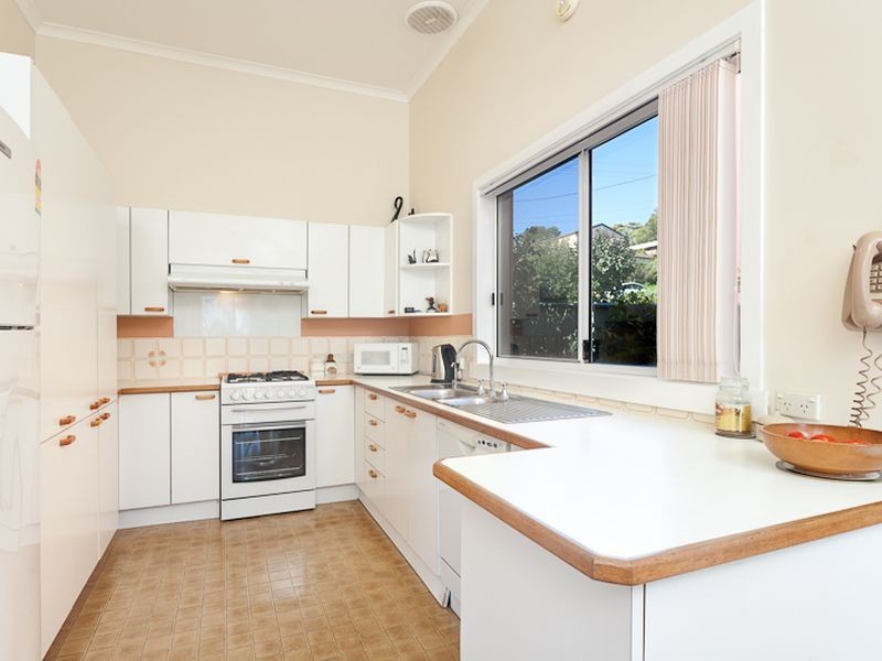 17 Monterey Road, Bilgola NSW 2107