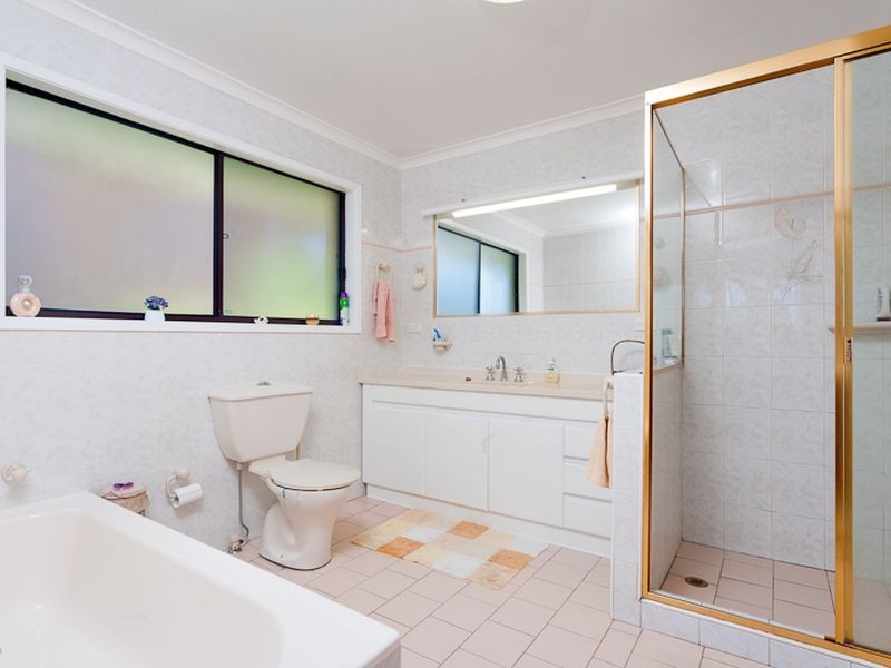 17 Monterey Road, Bilgola NSW 2107