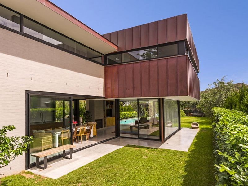 16 Tasman Road, Avalon NSW 2107