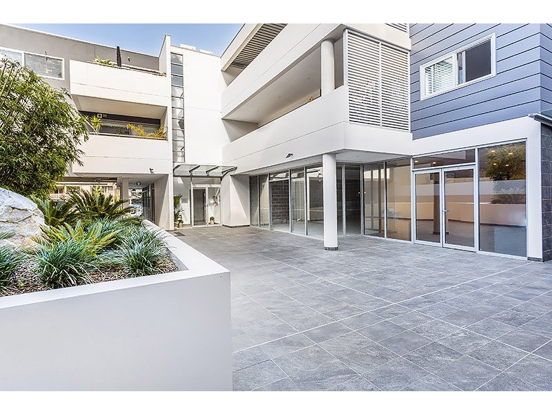 15 Old Barrenjoey Road, Avalon Beach NSW 2107