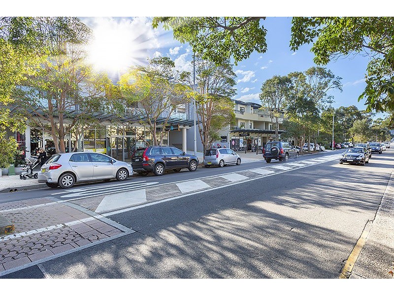 15 Old Barrenjoey Road, Avalon Beach NSW 2107