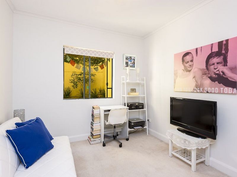 1/17-19 Old Barrenjoey Road, Avalon NSW 2107