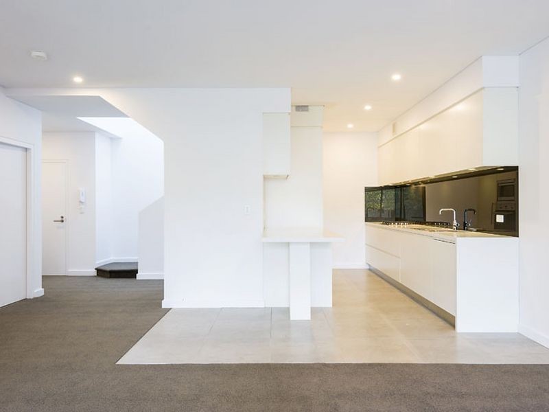 2/15 Old Barrenjoey Road, Avalon NSW 2107