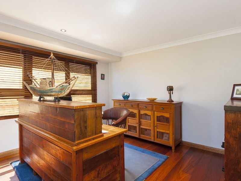 1042 Barrenjoey Road, Palm Beach NSW 2108