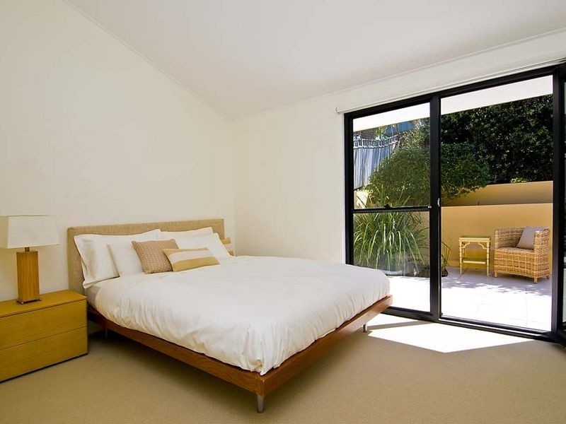 25 The Serpentine, Bilgola NSW 2107