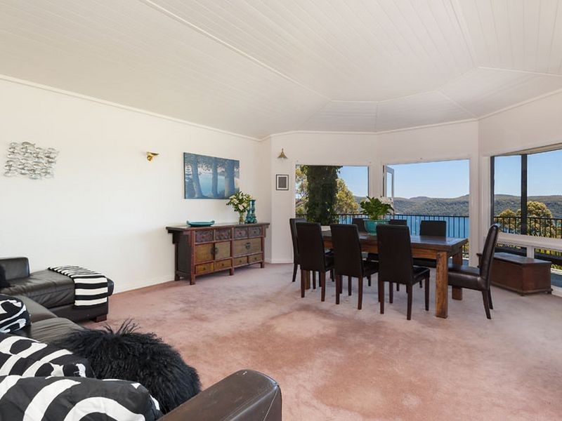 99 Hilltop Road, Avalon Beach NSW 2107