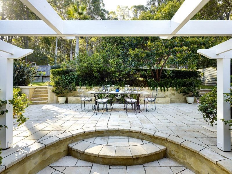 6 Bona Crescent, Lovett Bay NSW 2105