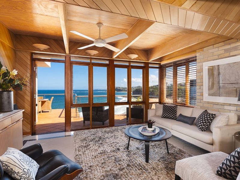 48 The Serpentine, Bilgola NSW 2107