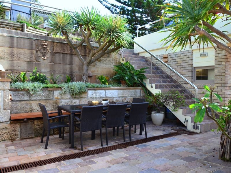 48 The Serpentine, Bilgola NSW 2107