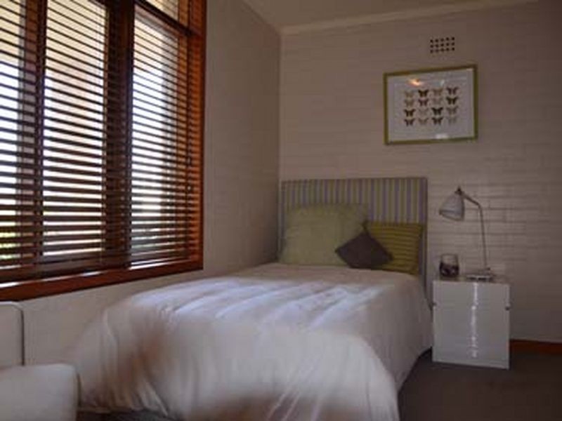 48 The Serpentine, Bilgola NSW 2107