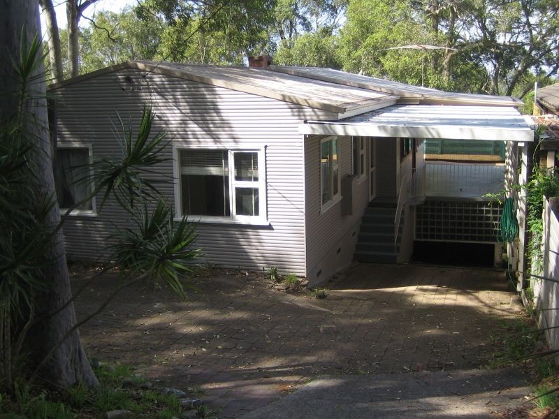 61 Wallumatta  Rd, Newport NSW 2106