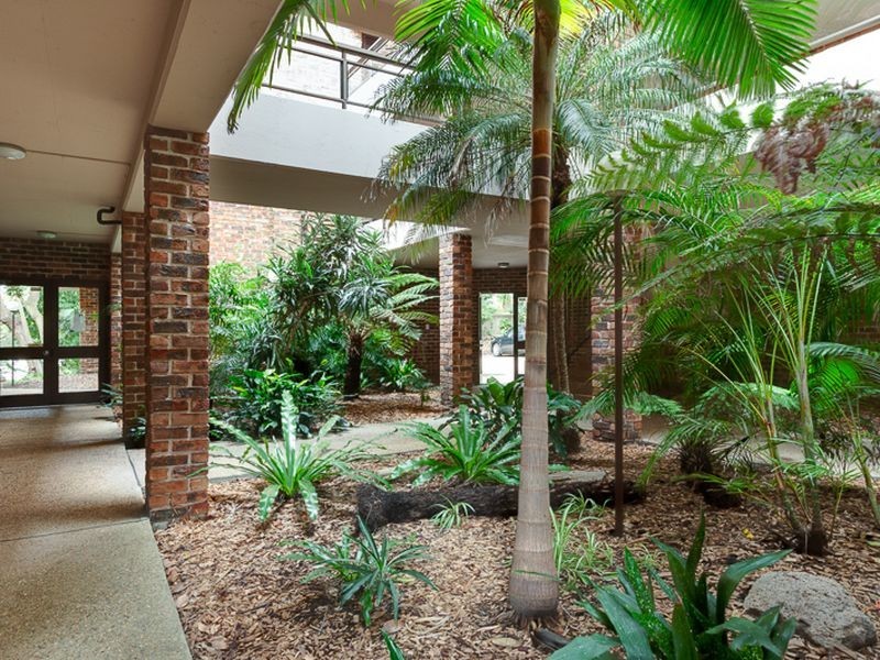 Unit 4/40 Seaview Avenue, Newport NSW 2106