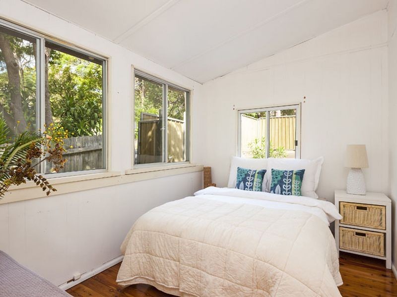 23 Kevin Avenue, Avalon NSW 2107