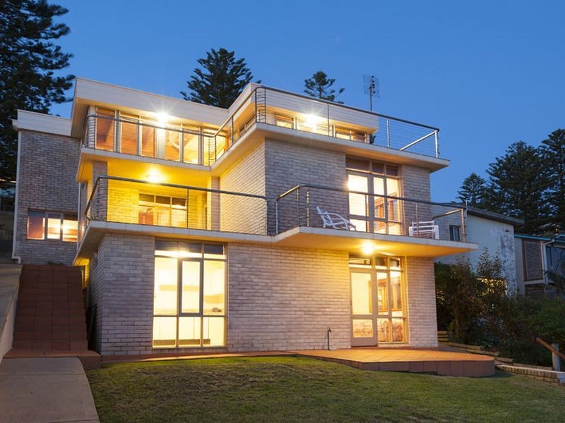 48 The Serpentine, Bilgola NSW 2107