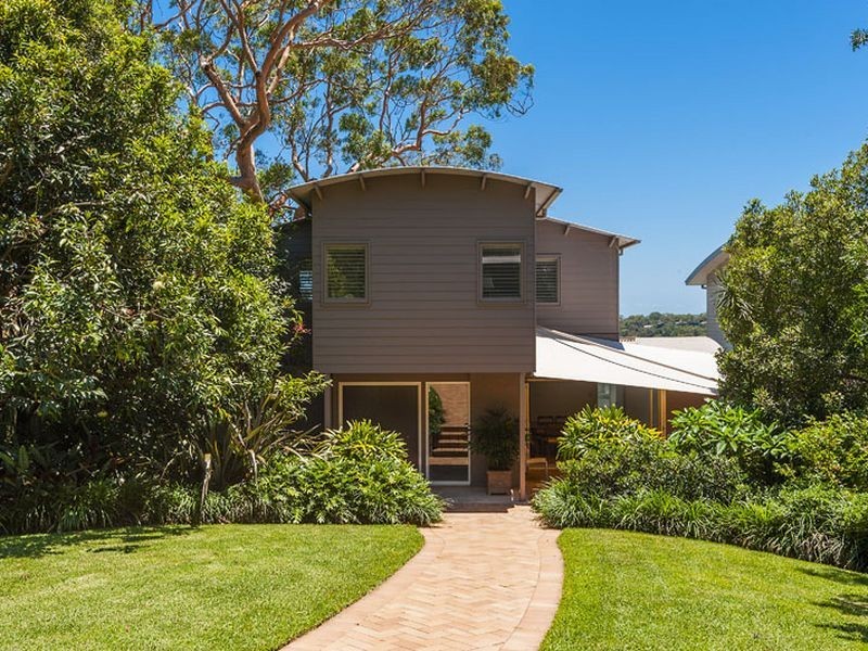 32 The Circle, Bilgola NSW 2107