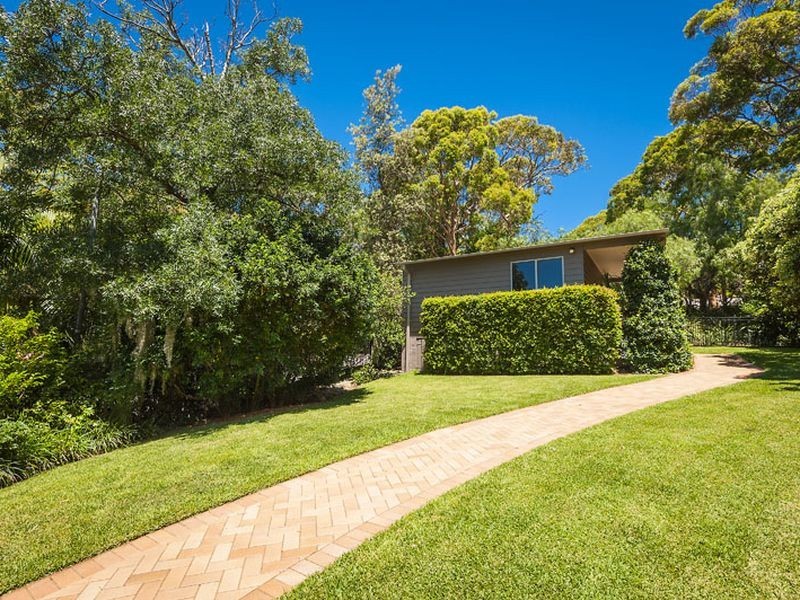 32 The Circle, Bilgola NSW 2107