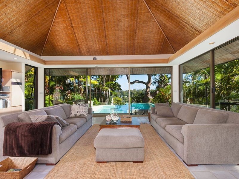 18 The Circle, Bilgola NSW 2107