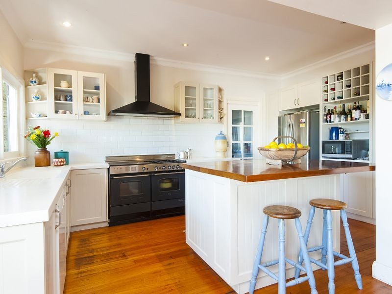 17 Park Avenue, Avalon Beach NSW 2107