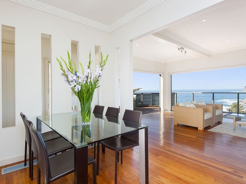 17A The Serpentine, Bilgola NSW 2107