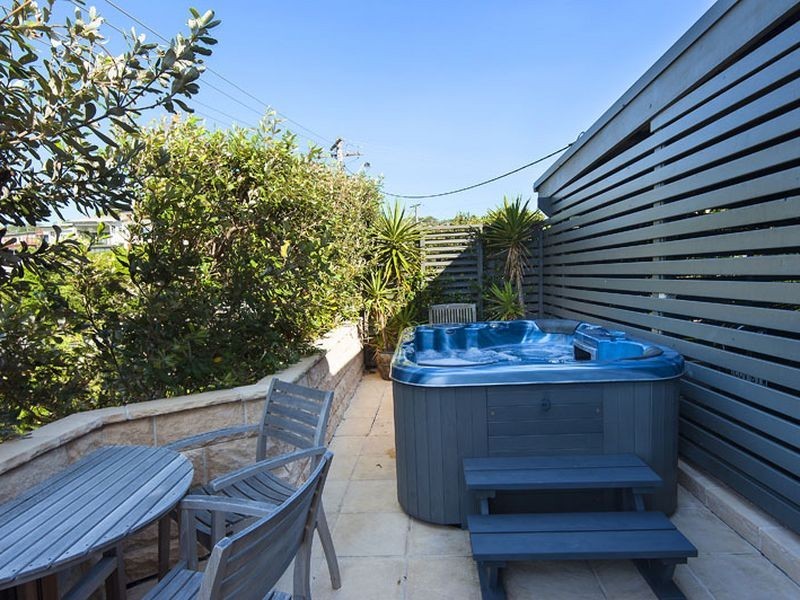 17A The Serpentine, Bilgola NSW 2107