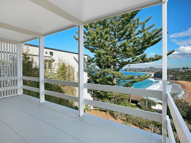 35 The Serpentine, Bilgola NSW 2107