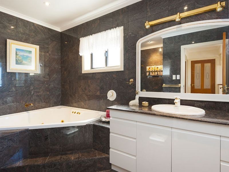 5 Mountview Place, Bilgola NSW 2107