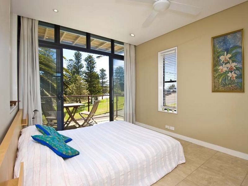 2/9 Avalon Pde, Avalon NSW 2107