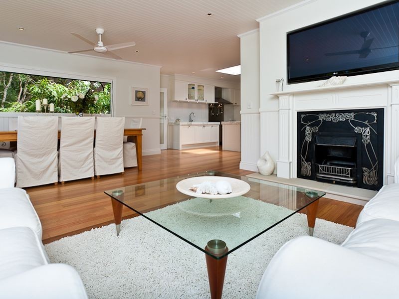 13 Elaine Ave, Avalon NSW 2107